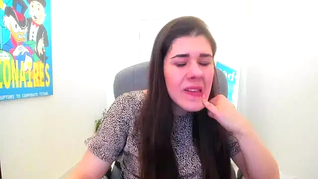 Joannia online show from February 2026 08:22:02 AM