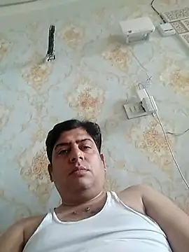 Snapshot of Love40777 chatting on October 2025 06:58:02 AM Love40777 online show from October 2025 06:58:02 AM