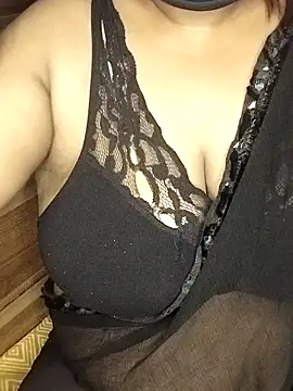 Snapshot of Chubby_bhabhi_ chatting on October 2025 03:23:02 PM Chubby bhabhi online show from October 2025 03:23:02 PM