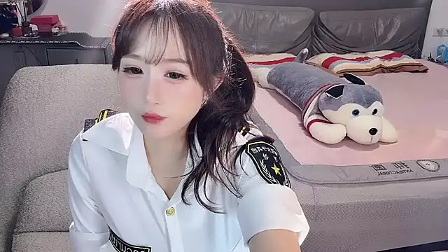 Snapshot of naiyaomeimei chatting on July 2026 05:04:02 PM naiyaomeimei online show from July 2026 05:04:02 PM