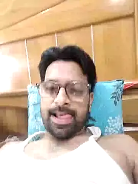 mohsin99272 online show from September 2025 10:42:02 AM