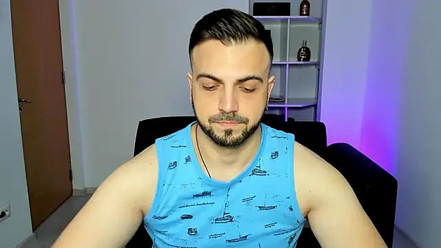 Jace Thorne online show from November 2025 05:07:02 AM