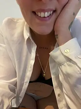 anonyme hot47 online show from October 2025 08:04:02 AM