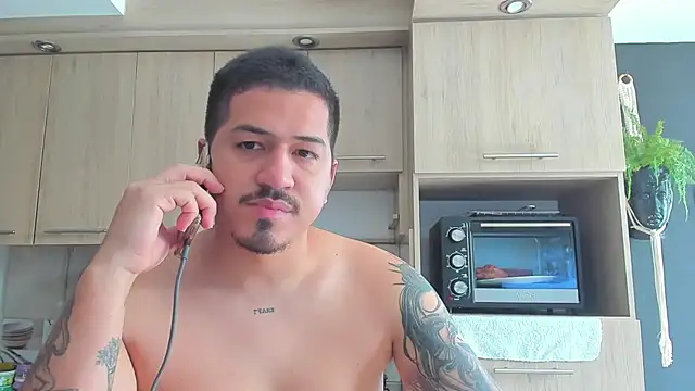 Snapshot of Arnolwilliams chatting on September 2025 07:06:02 PM Arnolwilliams online show from September 2025 07:06:02 PM