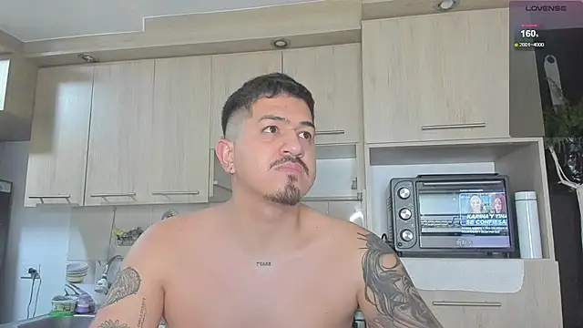 Snapshot of Arnolwilliams chatting on October 2025 05:41:02 AM Arnolwilliams online show from October 2025 05:41:02 AM