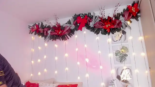 Susy spark online show from December 2025 12:29:01 AM