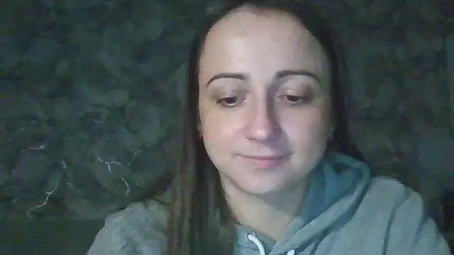 Avylith online show from September 2025 10:13:01 PM