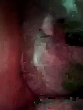 Snapshot of Romantic_couple89 chatting on September 2025 05:52:02 AM Romantic couple89 online show from September 2025 05:52:02 AM