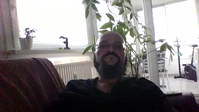 Rascran1 online show from November 2025 03:51:01 PM