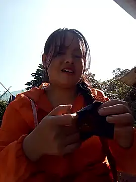 emilyzz online show from January 2026 07:23:02 AM