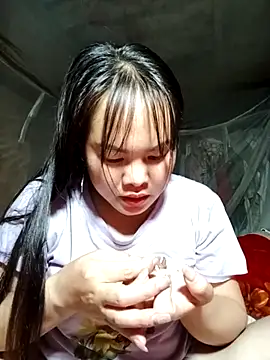 emilyzz online show from February 2026 01:18:02 PM