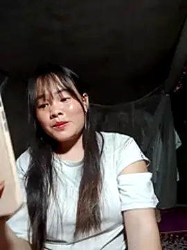 emilyzz online show from February 2026 01:55:01 PM