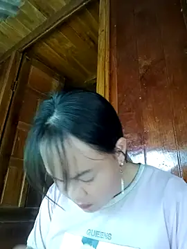 Snapshot of emilyzz chatting on July 2026 03:54:02 AM emilyzz online show from July 2026 03:54:02 AM