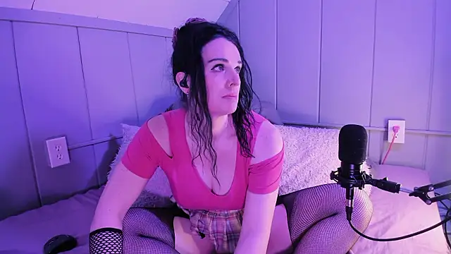 Snapshot of DamaDevotchka chatting on February 2026 02:06:02 AM DamaDevotchka online show from February 2026 02:06:02 AM