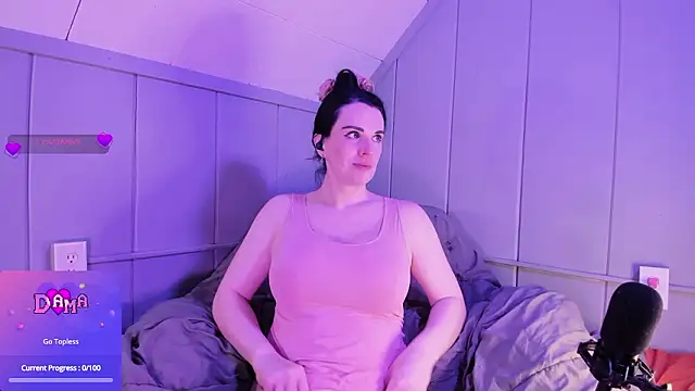 Snapshot of DamaDevotchka chatting on February 2026 01:03:01 AM DamaDevotchka online show from February 2026 01:03:01 AM