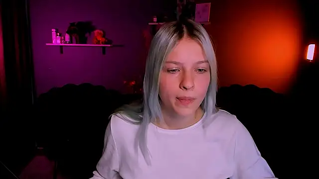 kaela spell  online show from October 2025 01:03:02 PM