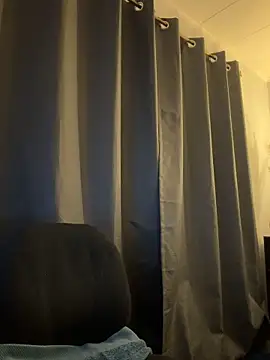 ZoeyJohnson online show from November 2025 08:25:02 AM