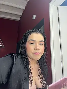 krisstenSantos online show from February 2026 01:49:02 PM