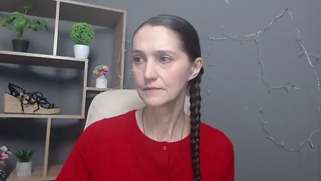 TayaFinch online show from November 2025 01:34:01 PM