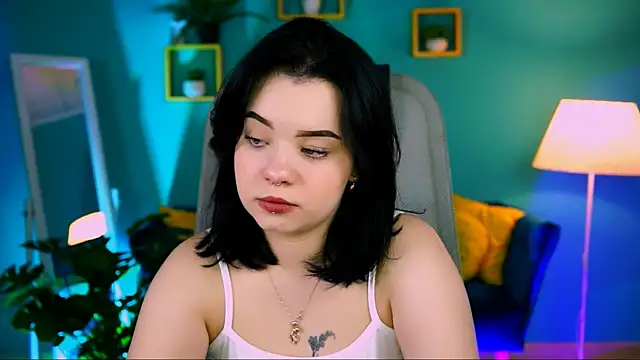 leslierowe  online show from November 2025 03:05:02 PM