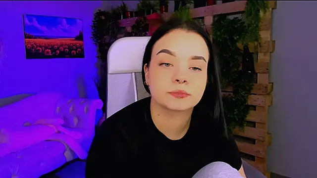 leslierowe  online show from December 2025 12:25:02 PM