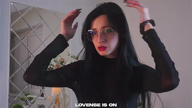 DarcyAspacio online show from October 2025 11:21:01 AM