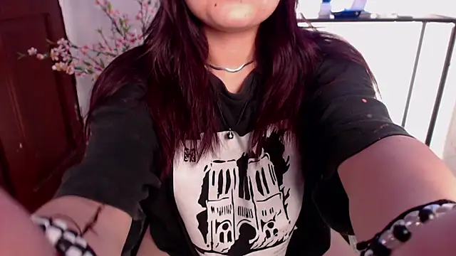 Snapshot of KairoLux chatting on November 2025 12:15:02 PM KairoLux online show from November 2025 12:15:02 PM