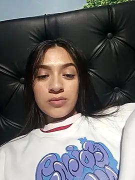 MiQeilaSweet online show from November 2025 03:10:02 AM