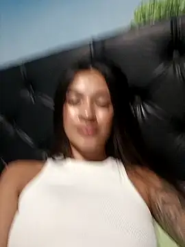 MiQeilaSweet online show from January 2026 02:04:01 AM