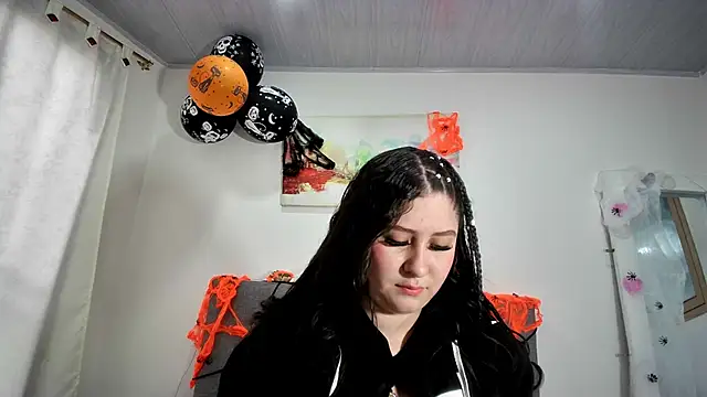 Snapshot of Luna_sweet55 chatting on October 2025 11:22:02 AM Luna sweet55 online show from October 2025 11:22:02 AM