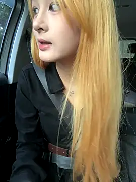 yuki june online show from October 2025 08:47:02 AM