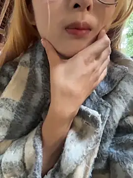 yuki june online show from December 2025 08:55:02 AM