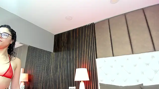 SamyySwet online show from November 2025 07:51:02 PM