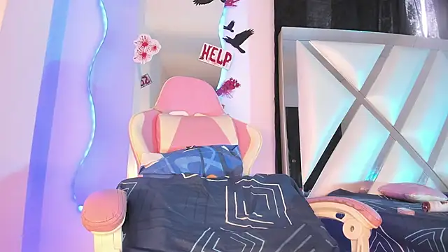 Mara royal online show from November 2025 09:58:01 PM