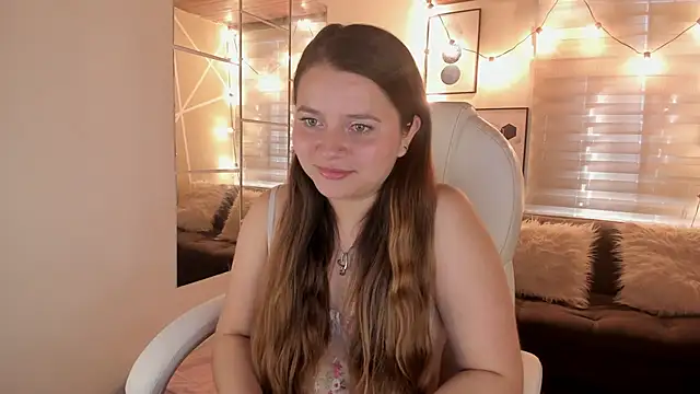 sophiee09  online show from November 2025 01:22:04 PM