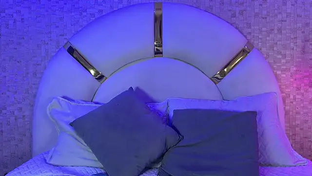 Snapshot of paulina_cano chatting on September 2025 07:16:01 PM paulina cano online show from September 2025 07:16:01 PM