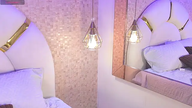 Snapshot of paulina_cano chatting on October 2025 07:14:02 PM paulina cano online show from October 2025 07:14:02 PM