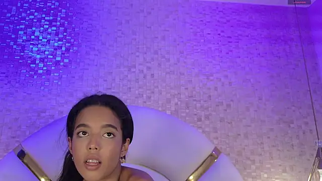 Snapshot of paulina_cano chatting on November 2025 07:15:01 PM paulina cano online show from November 2025 07:15:01 PM