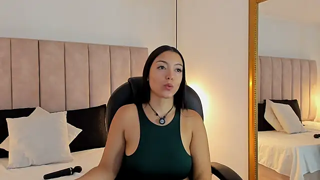 Megan-8 online show from April 2026 01:41:01 PM