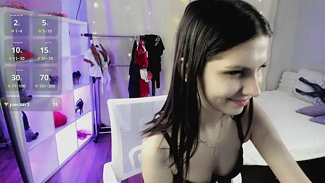 Snapshot of VikkyJane chatting on March 2026 06:08:02 AM VikkyJane online show from March 2026 06:08:02 AM