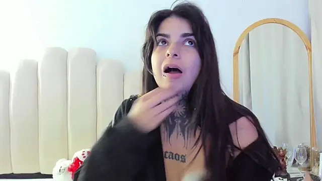 Snapshot of amelie__grace chatting on September 2025 10:20:01 AM amelie grace online show from September 2025 10:20:01 AM