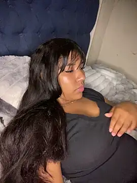 Stephanny26 online show from October 2025 04:43:02 AM
