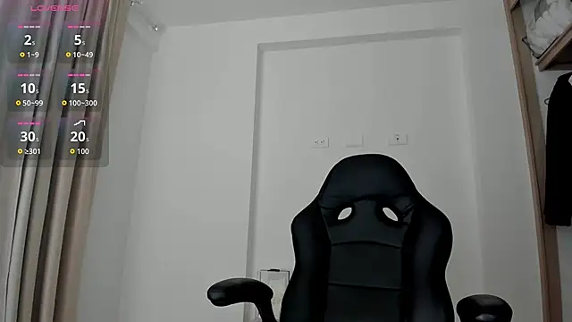 Snapshot of Biscuit_oliva chatting on October 2025 04:09:02 AM Biscuit oliva online show from October 2025 04:09:02 AM