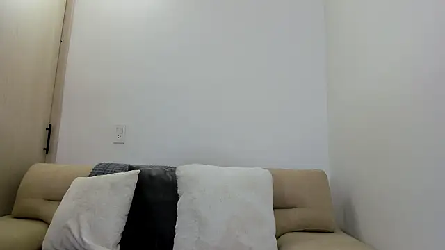 Snapshot of Biscuit_oliva chatting on October 2025 04:02:02 PM Biscuit oliva online show from October 2025 04:02:02 PM