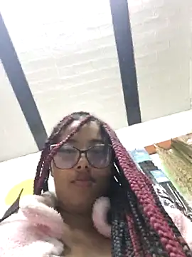 Ebony-Goddess19 online show from October 2025 01:24:01 AM