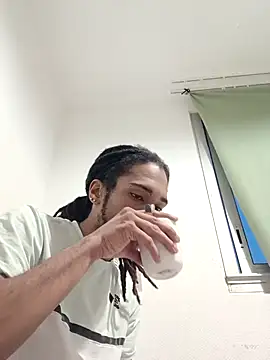 Snapshot of Mikaaa97 chatting on October 2025 05:25:01 AM Mikaaa97 online show from October 2025 05:25:01 AM