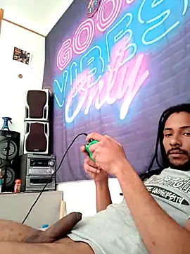 Mikaaa97 online show from April 2026 10:31:01 AM