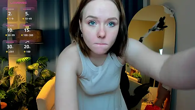 Sophi X online show from October 2025 02:54:01 PM