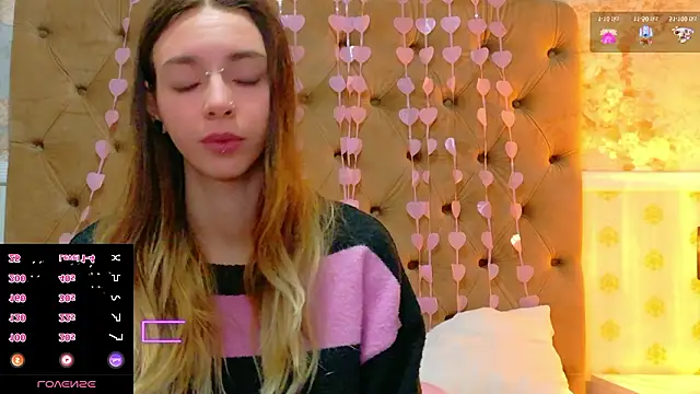 CoraVex online show from February 2026 05:15:01 AM