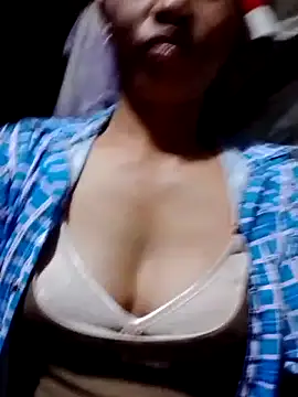 Snapshot of donna-bae chatting on February 2026 02:12:02 PM donna-bae online show from February 2026 02:12:02 PM